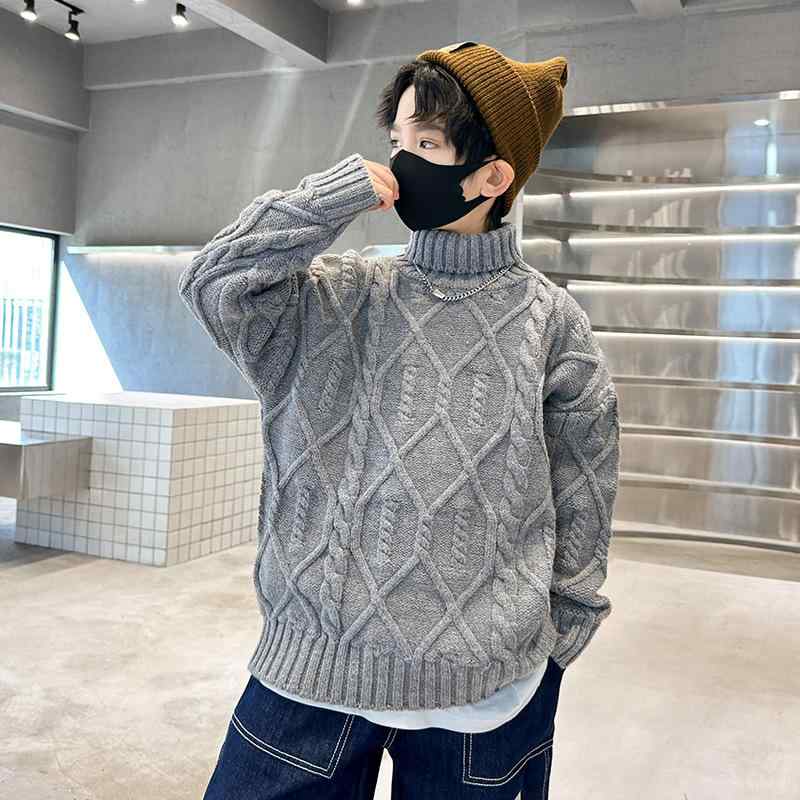ニット キッズ 男の子 セーター 秋冬 厚手 子供服 ニットセーター ハイネック あったか 防寒 おしゃれ かわいい ボーイズ 普段着・適用性別: 男・スタイル: 韓国版・適合年齢: 中大童（8歳以上、140cm以上）・適合季節: 冬・毛糸の太さ: 普通・厚さ: 厚手・袖丈: 長袖・開閉タイプ: プルオーバー・柄: 無地・実写画像: モデルあり・要素: トレンド・生地名: アクリル・主な生地の成分: アクリル・主な生地の成分含有量: 42%・安全レベル: B類・襟型: ハイネック・フード有無: フードなし・色: グレー, 紺色・適合身長: 120cm, 130cm, 140cm, 150cm, 160cm, 170cm・フロント: プルオーバー・製品カテゴリ: 子供用セーター