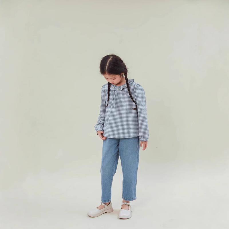 シャツ 女の子 春夏 全綿 グレー ブルー チェック柄 桜 刺繍 フリル 長袖 トップス かわいい 普段使い2