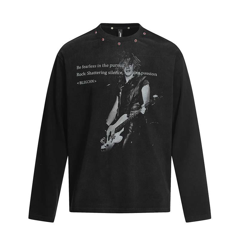 Tシャツ 男性用 レトロ ギタリスト プリント 長袖 トップス リラックスフィット アメカジ・スタイル: ストリート・主な素材: 綿・対象者: ティーン・タイプ: プルオーバー・ネックライン: クルーネック・袖丈: 長袖・厚さ: 普通・カラー: ブラック・サイズ: M, L, XL, 2XL・カテゴリ: Tシャツ・袖のタイプ: レギュラー・重量: 約300g～350g・対象年齢: 大人・対象性別: 男性・製品タイプ: Tシャツ・柄: アルファベット・フィット: ゆったり