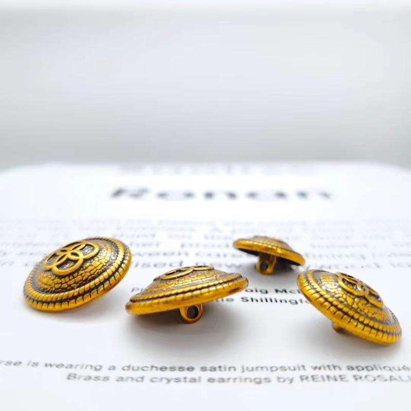 ニット ボタン カーディガン 麻 リネン シャツ 手縫い ボタン アパレル 服飾雑貨 金属 ボタン 4穴 合金