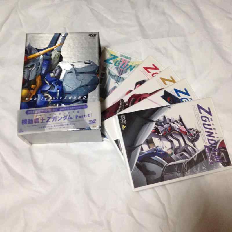 【中古】機動戦士Zガンダム Part I ― メモリアルボックス版 [DVD]...