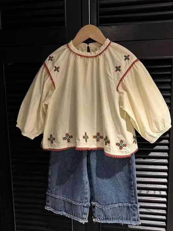 シャツ 子供服 女の子 小花柄 刺繍 長袖 ブラウス 森ガール かわいい 普段使い
