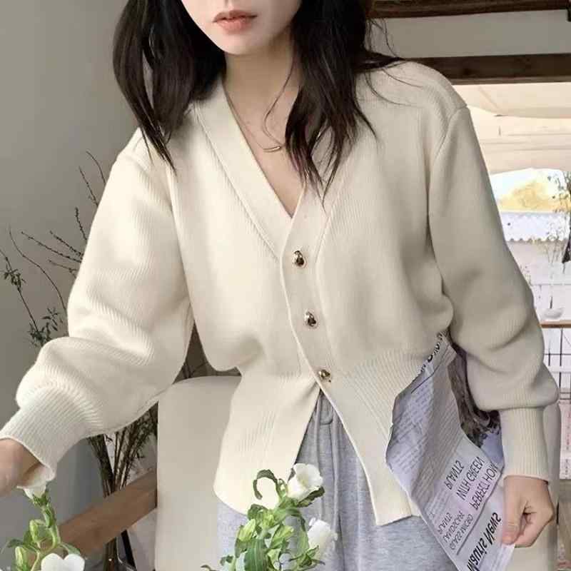 Long-Sleeved Knit - ニットカーディガン レディース 小柄 Vネック ニット トップス 黒 ブラック カーディガン 羽織り ショート丈 秋冬