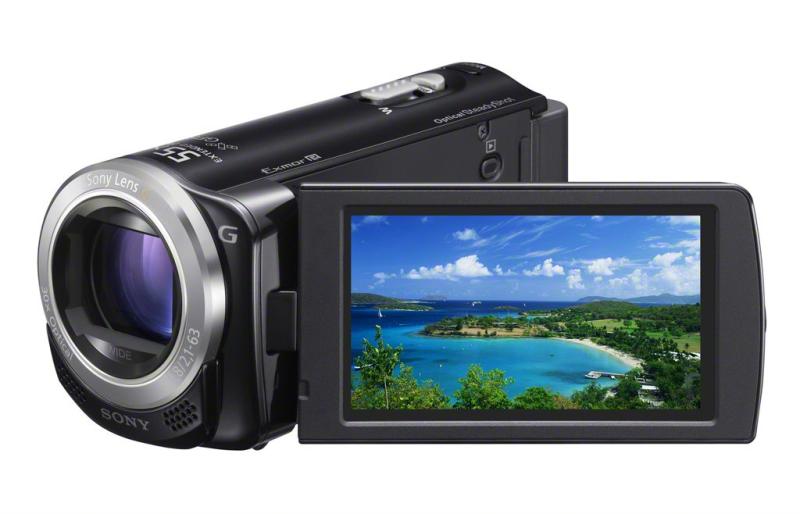 SONY 16GBフルHDビデオカメラ/ブラック HDR-CX260V/B 並行輸入品カラー：ブラック■ ご購入前に必ずご確認ください ■1. 在庫管理とご注文の確定当店は複数のオンラインモールで在庫を共有しております。在庫の変動： 更新のタイムラグにより、ご注文後に「完売」が判明する場合がございます。欠品時の対応： 万が一商品が確保できない場合は、速やかにメールでご連絡の上、ご注文をキャンセル（全額返金）させていただきます。2. 中古商品のコンディション（動作確認済み）一点ごとに状態が異なるため、お届けする現品が掲載画像と細部まで一致しない場合がございます。状態の目安： 動作に支障のない範囲での微細なキズ・汚れ・日焼け・使用感は、中古品の特性としてあらかじめご了承ください。検品方針： 外観の美しさよりも「正常な動作」を最優先に検品・清掃を行っております。3. 付属品の同梱内容「本体の動作」を優先したセット内容となっております。【同梱あり】 本体の起動・動作に不可欠な基本パーツ（電源コード等）【同梱なし】 外箱・取扱説明書・セットアップ用CD・初回限定特典【保証対象外】 封入されているダウンロードコード・シリアル番号※商品名に「特典付」等の記載がある場合でも、中古品のため欠品している場合がございます。正確な内容を確認したい場合は、必ずご購入前にお問い合わせください。4. 初期不良のサポート（到着から3日間）商品がお手元に届きましたら、なるべく早めに動作をご確認ください。連絡方法： 商品到着から3日以内に、購入履歴の「ショップへ問い合わせ」より不具合の内容をご連絡ください。対応： 在庫がある場合は「良品交換」、在庫がない一点物の場合は「返品・全額返金」にて対応させていただきます