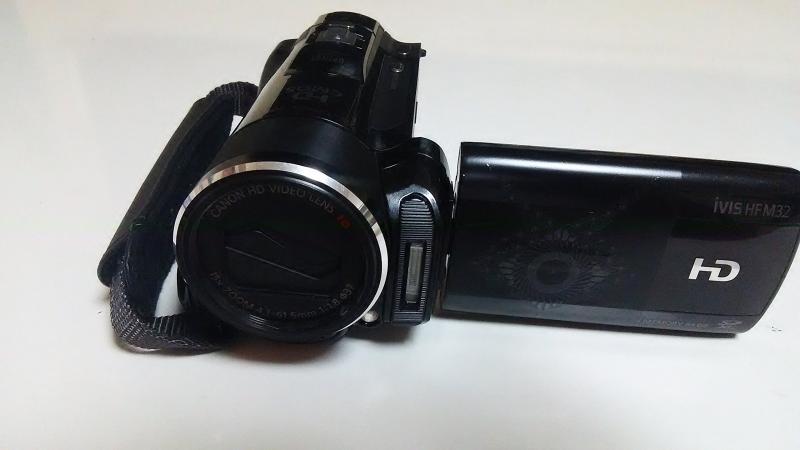 【中古】Canon デジタルビデオカメラ iVIS HF M32 ブラック IVISHFM32BK