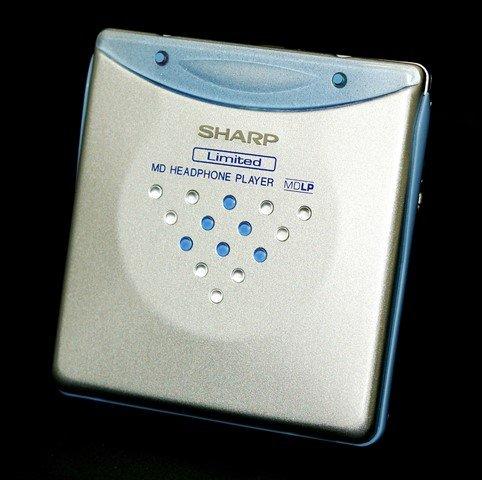 Portable Md Players - 【中古】SHARP シャープ　MD-ST70L-A ブルー　ポータブルMDプレーヤー（MD再生専用機）