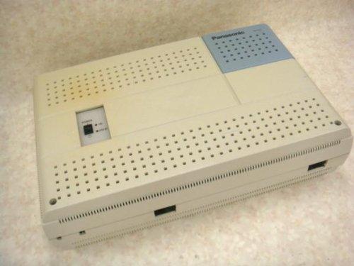 VB-E250B パナソニック Acsol-V824主装置 [オフィス用品] ビジネスフォン [オフィス用品] [オフィス用品] [オフィス用品]ビジネスフォン商品のため、電話工事が必要です。ビジネスフォン商品は品と品の互換性がない場合、動作しません。■ ご購入前に必ずご確認ください ■1. 在庫管理とご注文の確定当店は複数のオンラインモールで在庫を共有しております。在庫の変動： 更新のタイムラグにより、ご注文後に「完売」が判明する場合がございます。欠品時の対応： 万が一商品が確保できない場合は、速やかにメールでご連絡の上、ご注文をキャンセル（全額返金）させていただきます。2. 中古商品のコンディション（動作確認済み）一点ごとに状態が異なるため、お届けする現品が掲載画像と細部まで一致しない場合がございます。状態の目安： 動作に支障のない範囲での微細なキズ・汚れ・日焼け・使用感は、中古品の特性としてあらかじめご了承ください。検品方針： 外観の美しさよりも「正常な動作」を最優先に検品・清掃を行っております。3. 付属品の同梱内容「本体の動作」を優先したセット内容となっております。【同梱あり】 本体の起動・動作に不可欠な基本パーツ（電源コード等）【同梱なし】 外箱・取扱説明書・セットアップ用CD・初回限定特典【保証対象外】 封入されているダウンロードコード・シリアル番号※商品名に「特典付」等の記載がある場合でも、中古品のため欠品している場合がございます。正確な内容を確認したい場合は、必ずご購入前にお問い合わせください。4. 初期不良のサポート（到着から3日間）商品がお手元に届きましたら、なるべく早めに動作をご確認ください。連絡方法： 商品到着から3日以内に、購入履歴の「ショップへ問い合わせ」より不具合の内容をご連絡ください。対応： 在庫がある場合は「良品交換」、在庫がない一点物の場合は「返品・全額返金」にて対応させていただきます
