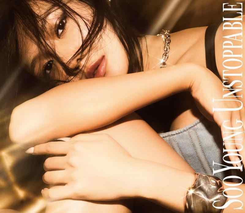 Unstoppable(SG+Blu-ray Disc) - SooYoung