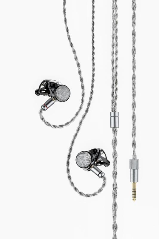 水月雨 Moondrop 流星 - Meteor カナル型 イヤホン 有線 ハイブリッドドライバー(1DD+2BA+4Planar)搭載 4.4mmバランスケーブル 13mm 大型低音域用ダイナミックドライバー【 隕石フェイスプレート / 13mm大