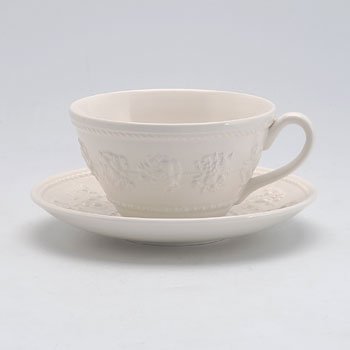 ウェッジウッド　フェスティビティ・アイボリー　ティーカップ＆ソーサー　Wedgwood　イギリス　洋食器　ブランドのサムネイル