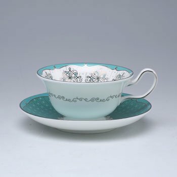 ウェッジウッド　プシュケ　ティーカップ&ソーサー(ピオニー) イギリス　洋食器　ブランドのサムネイル