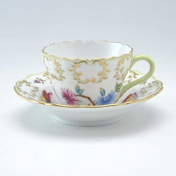 ヘレンド　ビクトリア・バロックコレクション　ティーカップ&ソーサー　VICTORIA-B-3002-0-00 　洋食器　ハンガリー　ハンドペイントのサムネイル