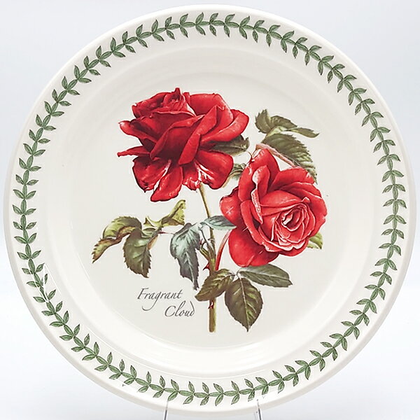 ポートメリオン　ボタニックローズ　プレート25cm(フレグラントクラウド)　BR05052_1　洋食器　イギリス　ボタニック イングリッシュガーデンを連想させる自然な花々は世界中で愛用されるアイテム Botanic Roses／ボタニックローズ Portmeirionの世界的に有名なBotanic Gardenがインスピレーションとなった、エレガントなBotanic Rosesコレクション。このコレクションは、美しいイギリスのバラの庭園の思い出を鮮やかに蘇らせます。 美しい6つのバラのモチーフが特集され、バラの愛好家にとっては絶対見逃せない逸品となっています。 バラのモチーフは、すべてのアイテムで同じ6つの種類。 これにより、コーディネートが簡単で、楽しみながら揃えられるので、日常の使い勝手も抜群です。 Botanic Rosesコレクションは、あなたの食卓やインテリアに上品な魅力をプラスし、特別な瞬間を彩ることができるおすすめのアイテムです。 ※電子レンジ・食洗機をお使いいただけます。ポートメリオン／Portmeirion1960年にエリス夫妻によって設立されたポートメリオンは1972年に発表したボタニックガーデンの大ヒットで一躍有名になりました。 魅力溢れるアイテムのラインアップは世界50ヶ国に輸出されています。※プレートやソーサーの裏には、製造工程上に生じる小さな突起や凹みがございますが不良ではございませんので、予めご了承ください。 6