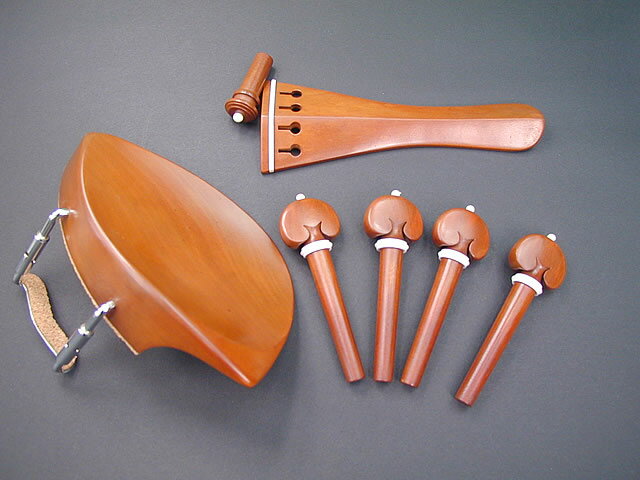 選バイオリン　フィツティング 　セット Violin Fitting Set Material Selected　Indian Boxwood Chinrest 　 Teka　 Model Bracket Chrome Regular Model Tailpiece 　Hill Model with White fret Pegs Heart Model with White Fret &amp; Pin