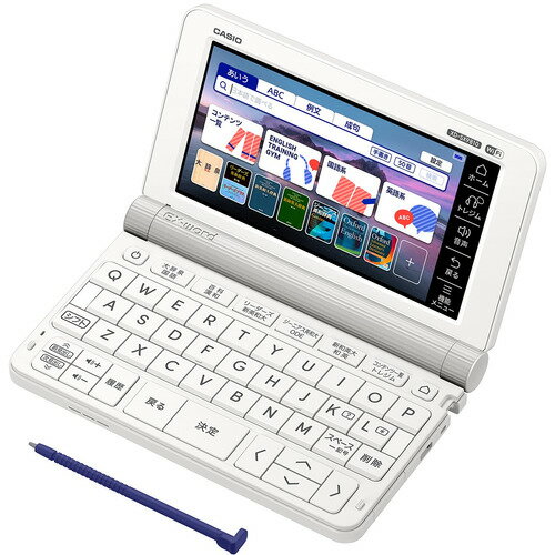 ★必ずご購入前にご確認ください。 製品の故障・初期不良等がございましても当店では受付いたしかねます。 メーカーサポートへ直接お問い合わせをお願いいたします。 【商品詳細】 実践的に英語をしっかり学びたい方に。 英語力を総合的に高める充実のコンテンツを収録。TOEIC TEST、TOEFL TEST対策や、ビジネス英語、論文作成など、幅広い用途に対応します。 ◆【英語系】幅広い用途に対応［英単語20万語ネイティブ発音］ 圧倒的な収録数・用例数を誇る大辞典、語彙に対する知識が深まる英和・和英・英英辞典、論文やスピーチに役立つ表現例集など、用途に応じて使い分け可能な英語系コンテンツを収録。 ◆【検定】TOEIC TEST/TOEFL TEST対策に 単熟語集や問題集など、検定対策に適したコンテンツを多数収録。はじめての受験からスコアアップまで、幅広い学習に効果的です。 ◆【英会話】留学やビジネスで使える英語を 生きた英語が学べるコンテンツが充実。英語を聞く力、話す力を身につけ、留学先やビジネスシーンでコミュニケーションに役立てることができます。 ◆【ビジネス】円滑なビジネスコミュニケーションに。 ビジネスシーンで使われる単語、イディオム、文例などを豊富に収録。ネイティブとのコミュニケーションに役立つ表現力が身につきます。 ◆【就活】就職活動のポイントアップに ビジネス力を測る日経TESTや、就職試験の際に重要となるSPIなどの対策に役立つ問題集を収録。傾向に即した学習が行えます。 ◆【日本語】国語系コンテンツを多数収録 定評のある国語、漢字、古語辞典から、多彩な日本語表現が学べる類語、反対語、アクセント辞典まで、語学学習者として正しい日本語の使い方を心がけることができます。 ◆【多ジャンル】幅広いジャンルの知識をすばやく検索 豊富なビジュアルイメージを収録した百科系をはじめ、多彩なコンテンツを収録。尽きない知的好奇心を満たしたり、アイデアの幅を広げたり、活用の幅が広がります。 ◆安心して学習できる親切設計！気軽に持ち運べる！ 落下に強い！加圧に強い！振動に強い！堅牢設計『TAFCOT』 ◆安心して学習できる親切設計！ブルーライトカットもできる！ 目に優しいブルーライトカット機能。勉強が長時間続くときに便利！ 【商品仕様】 ■液晶画面：5.7型タッチパネル（5.2型864×480ドットTFTカラー液晶） ■文字入力方式 ：キーボード入力、手書き入力、ソフトキーボード入力 ■本体メモリー容量(約)：900MB ■電源 　単3形アルカリ乾電池LR6(AM3)×2本 または単3形eneloop(エネループ)×2本 　または単3形充電式EVOLTA(エボルタ)×2本 　パソコンや別売USB-ACアダプターからのUSB給電 ■電池寿命(単3形アルカリ乾電池LR6(AM3)の場合)：約130時間 ■外形寸法(約)：幅157.5×奥行101.0×高さ18.4mm（閉時） ■重量(約)：290g(電池込み) ■付属品：タッチペン×1本、単3形アルカリ乾電池×2本