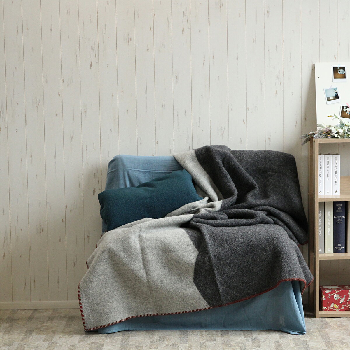 クリッパン ウールブランケット 130x180 SANKT PETRI FACADE Dark grey サンクト・ペトリ ファサード KLIPPAN lambs wool blankets ギフト可 solairo-10005922 and そらいろ サンプル画像2