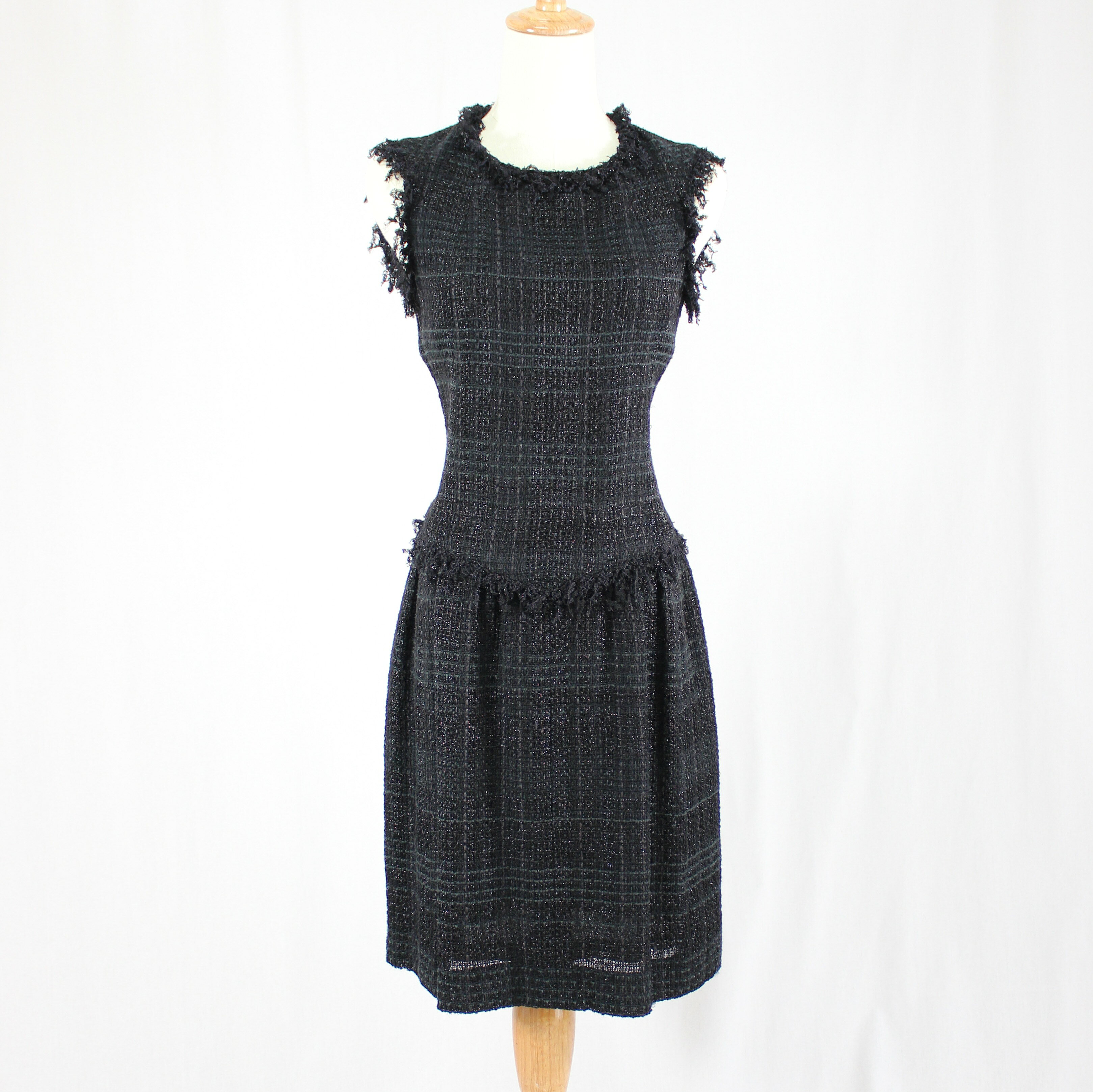 Rakuten - 【中古】 シャネル CHANEL 07P ツイード フリンジ ワンピース ココマーク ブラック サイズ34(XSサイズ相当) レディース ブラック P30939V20777 美品