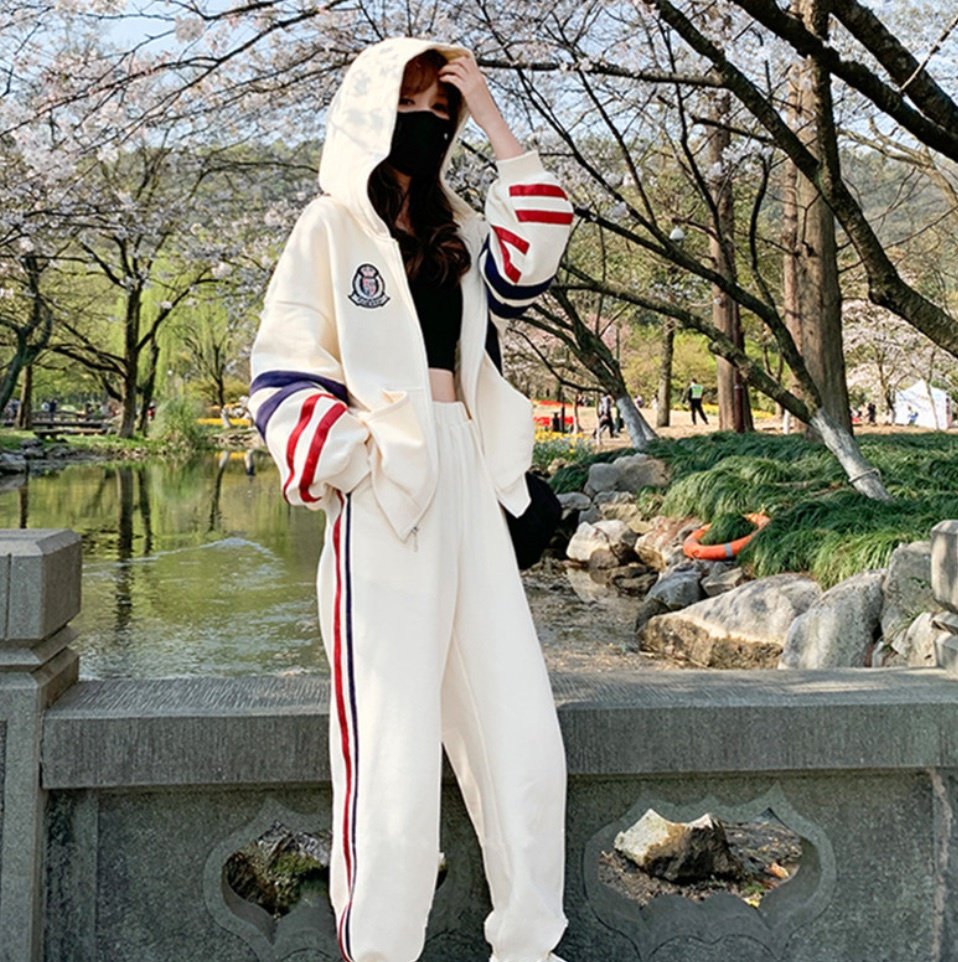 タビマートのトップス パンツ ボトムス パーカー スウェット ジャージ セットアップ レディース ロング 長袖 フード ストリート ファスナー ポケット 前開き かわいい 大人可愛い きれいめ シンプル カジュアル おしゃれ かっこいい レトロ ラフ メンズライク マニッシュ ボーイッシュ｜アングル3