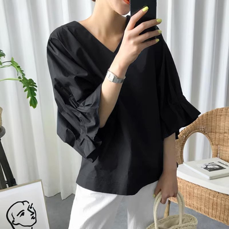 3-Quarter Sleeves - トップス レディース シャツ ブラウス 7分袖 七分袖 フリル袖 Vネック オーバーサイズ フリル 薄手 かわいい 大人可愛い きれいめ シンプル 上品 おしゃれ こなれ感 ラフ ラブリー キュート ガーリー 抜け感 フェミニン アクティブ ベーシック ナチュラル 無地 春 夏 通学