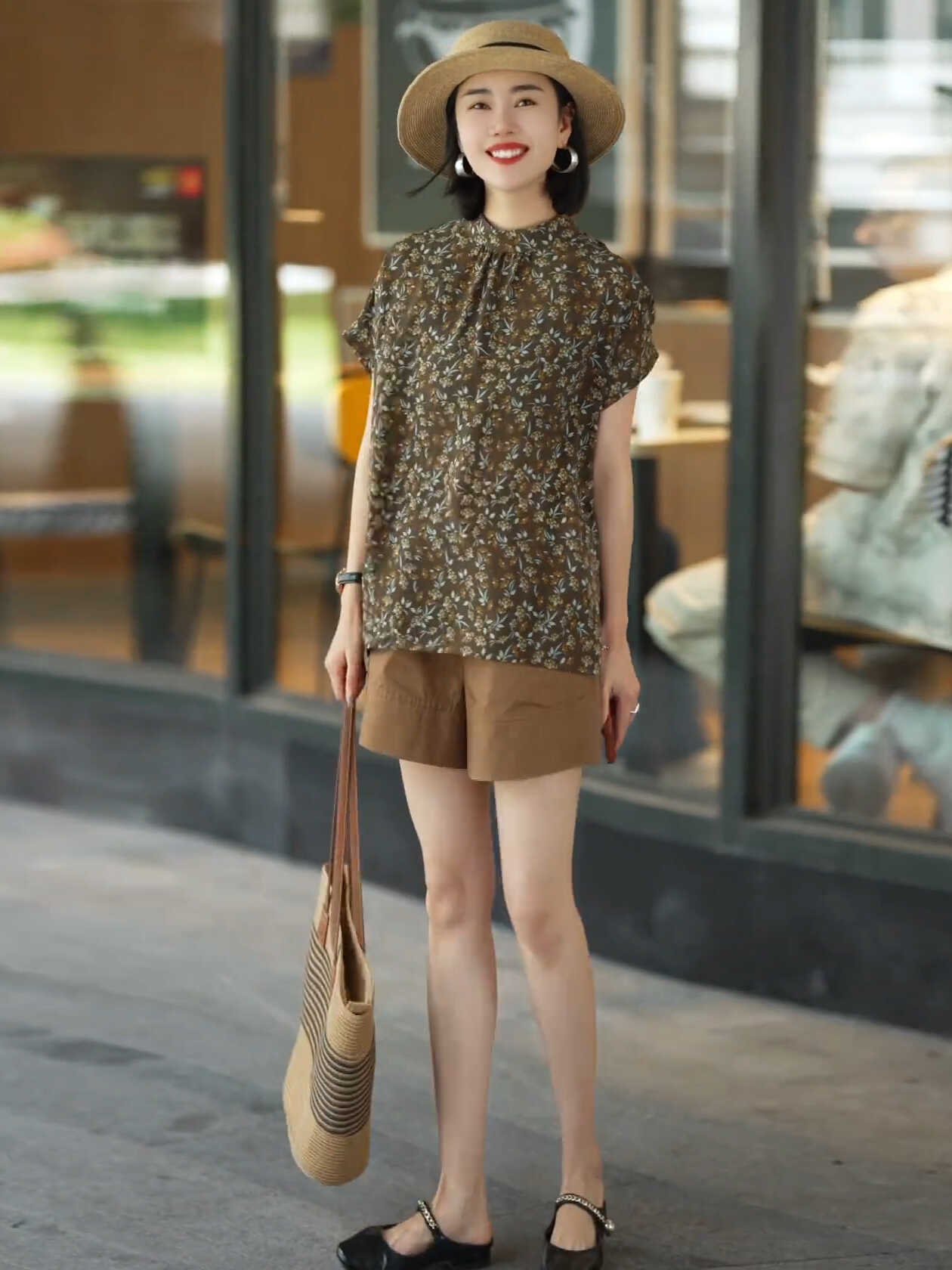 Nylon, Rayon, Polyester - レディース スーツ ショート 半袖 クルーネック セパレート 2way 薄手 きれいめ 上品 おしゃれ ラフ フラワー デート お出かけ リゾート 旅行 バカンス 楽ちん 普段使い 着回し