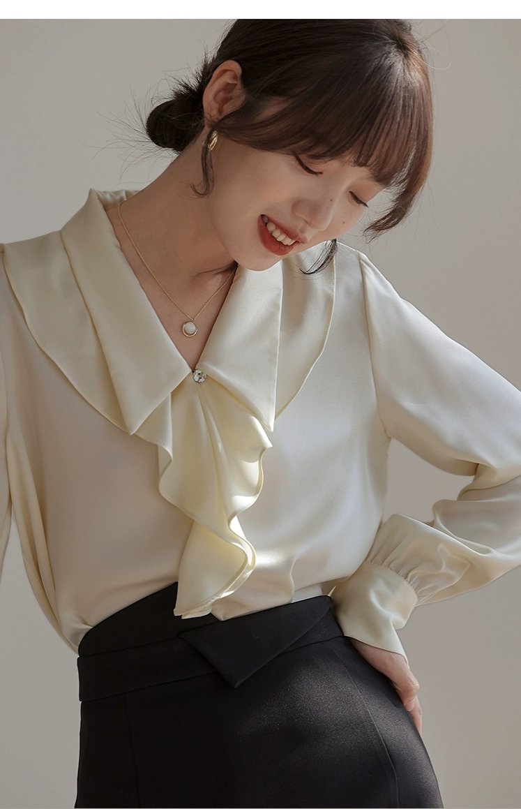 レディース シャツ ブラウス 長袖 フリルカラー フリル Vネック 細身 シフォン 薄手 大人可愛い きれいめ シンプル 個性的 レトロ ボタン 春 秋 無地 通勤 オフィス(4.0)