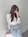 レディース トップス シャツ ブラウス 長袖 ラウンドネック スリム 細身 タック ボタン 大人可愛い きれいめ シンプル ポリエステル 無地 春 夏 秋 通勤 ホワイト ピンク グリーン3色(4)