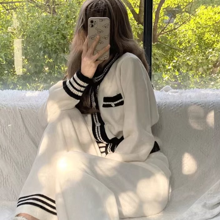 2点セット トップス パンツ ボトムス ニット セーター カーディガン セットアップ レディース 羽織 前開き ロングパンツ ワイドパンツ ロング 長袖 ラウンドネック 襟なし ノーカラー もこもこ ふわふわ ふっくら ハイウエスト 伸縮性 ボタン かわいい 大人可愛い きれいめ