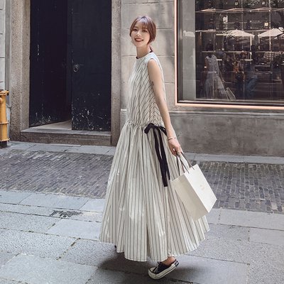 ワンピース マキシ丈ワンピース ノースリーブワンピース ラウンドネック 切り替えデザイン リボン かわいい 大人可愛い きれいめ シンプル カジュアル 上品 おしゃれ かっこいい 大人女子 こなれ感 個性的 レトロ ラフ 主役級 存在感 キュート クール ベーシック ナチュラル