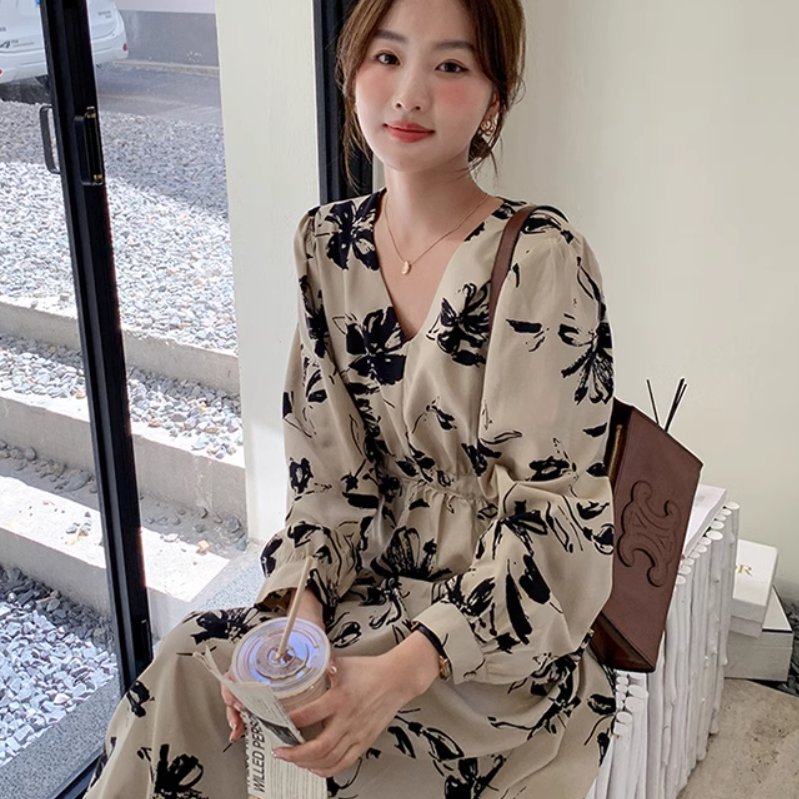 スカート ワンピース プルオーバー レディース フレアスカート ロングスカート ミモレ 長袖 Vネック 襟なし ノーカラー ワイド ウエストマーク ポケット ハイウエスト 薄手 かわいい 大人可愛い きれいめ シンプル カジュアル 上品 おしゃれ かっこいい レトロ アジアン