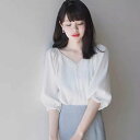 トップス レディース シャツ ブラウス 5分袖 ボリューム袖 パフスリーブ Vネック シフォン 前開き ボタン 薄手 かわいい 大人可愛い きれいめ シンプル 上品 おしゃれ ラブリー キュート