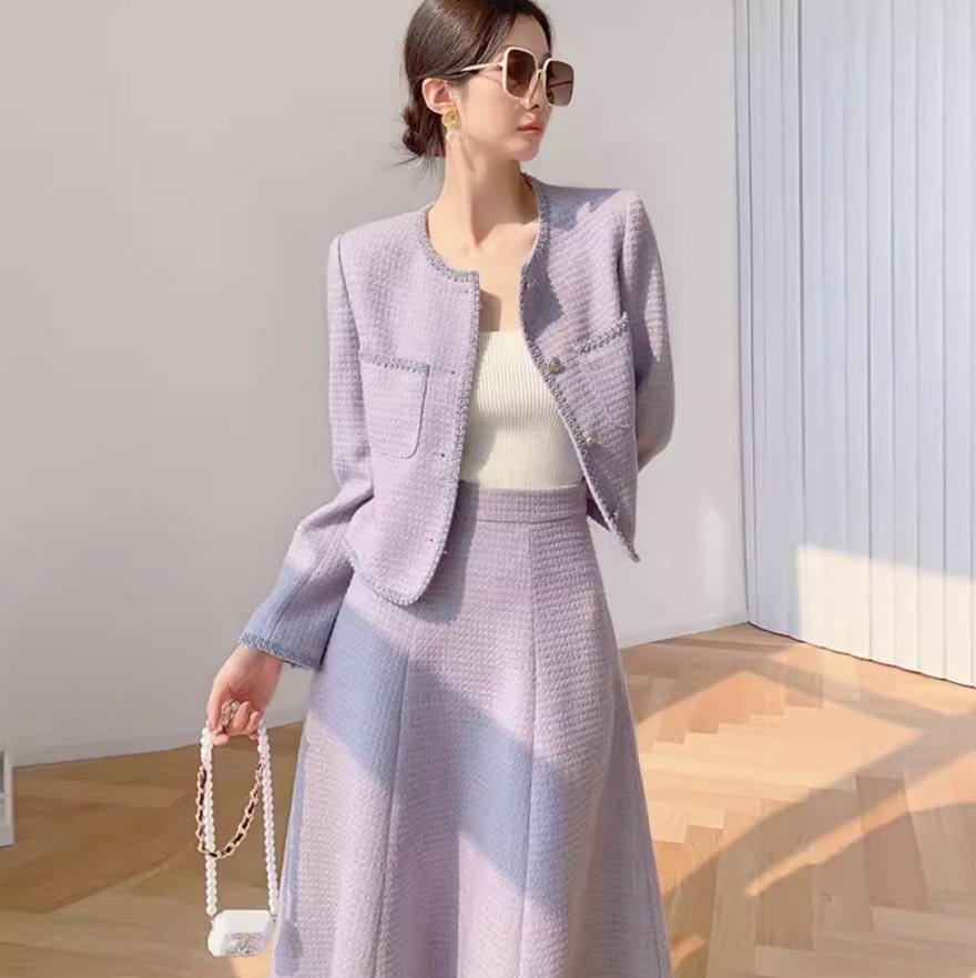 スカート ジャケット スーツ セットアップ 上着 ノーカラージャケット フレアスカート 膝下 長袖 ラウンドネック フレア フェミニン ハイウエスト ツイード かわいい 大人可愛い きれいめ 上品 おしゃれ レトロ エレガント モダン クラシカル カントリー ロマンティック