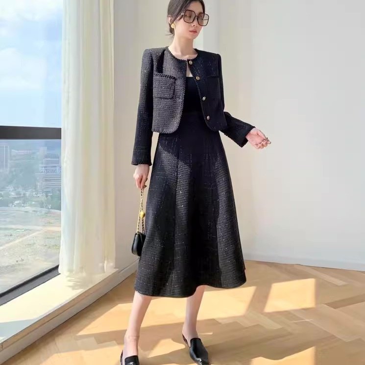 スカート ジャケット スーツ セットアップ 上着 ノーカラージャケット フレアスカート 膝下 長袖 ラウンドネック フレア フェミニン ハイウエスト ツイード かわいい 大人可愛い きれいめ 上品 おしゃれ レトロ エレガント モダン クラシカル カントリー ロマンティック
