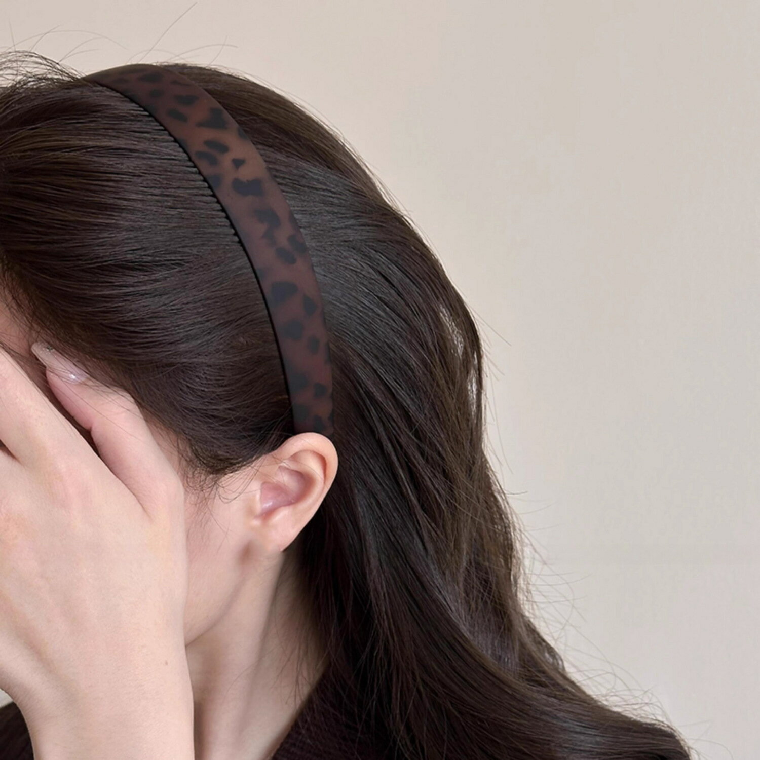 【選べる5タイプ】レトロ感漂う レオパード柄 カチューシャ 幅広 細身 大小サイズ展開 マット質感 滑り止め 付髪飾り ヘアアレンジ レディース プレゼント 普...