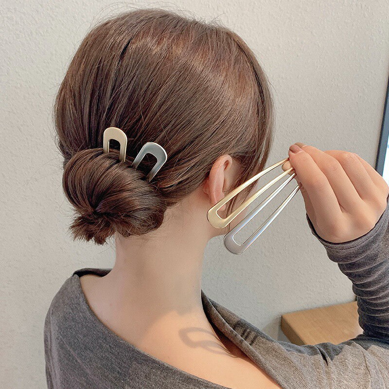 かんざし 全2色 シンプル アレンジしやすい 単色 ヘアアクセサリー U字型 インナーヘアアクセ 簡単 金 銀 謝恩会 髪留め 普段使い 髪飾り 上品 お団子 ...