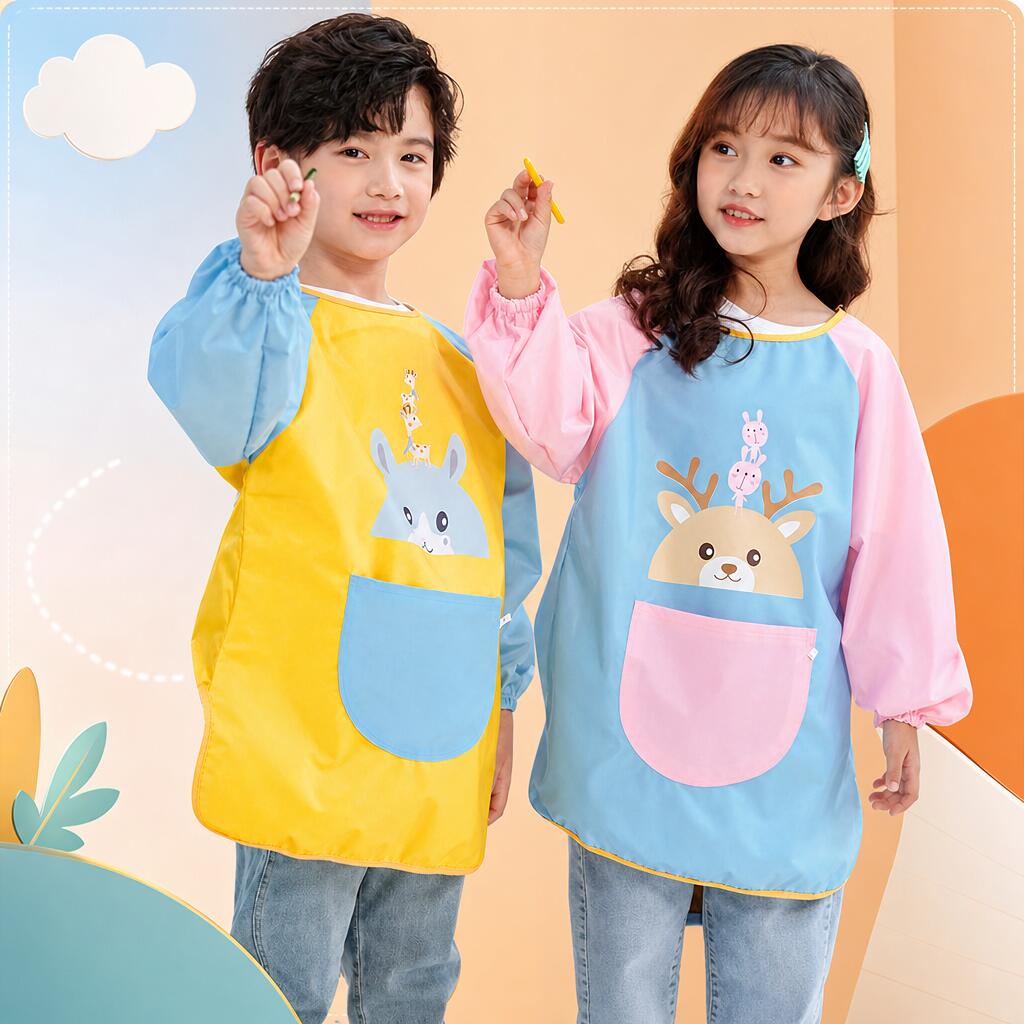 Rakuten - 【新発売限定記念価格！】キッズ スモック 長袖 ジュニア 撥水 子供用 ロング丈 無地 ポケット付き 絵かき 調理実習 小学生 幼稚園 エプロン 袖付き ロング丈スモック 汚れ防止 防水 入園準備 入学準備 スモック 可愛い柄付き 女の子 男の子