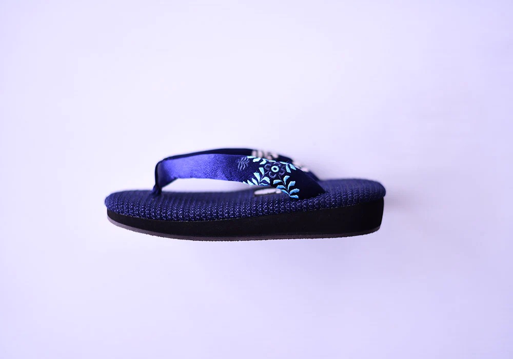 【受注生産】DESIGN SETTA SANGO 雪駄 せった S〜3L TEMPYO 天平 紺碧 -konpeki- 痛くない 軽い ユニセックス ペア お揃い 高市首相着用ブランド 高市さん 和風 ネイビー 3