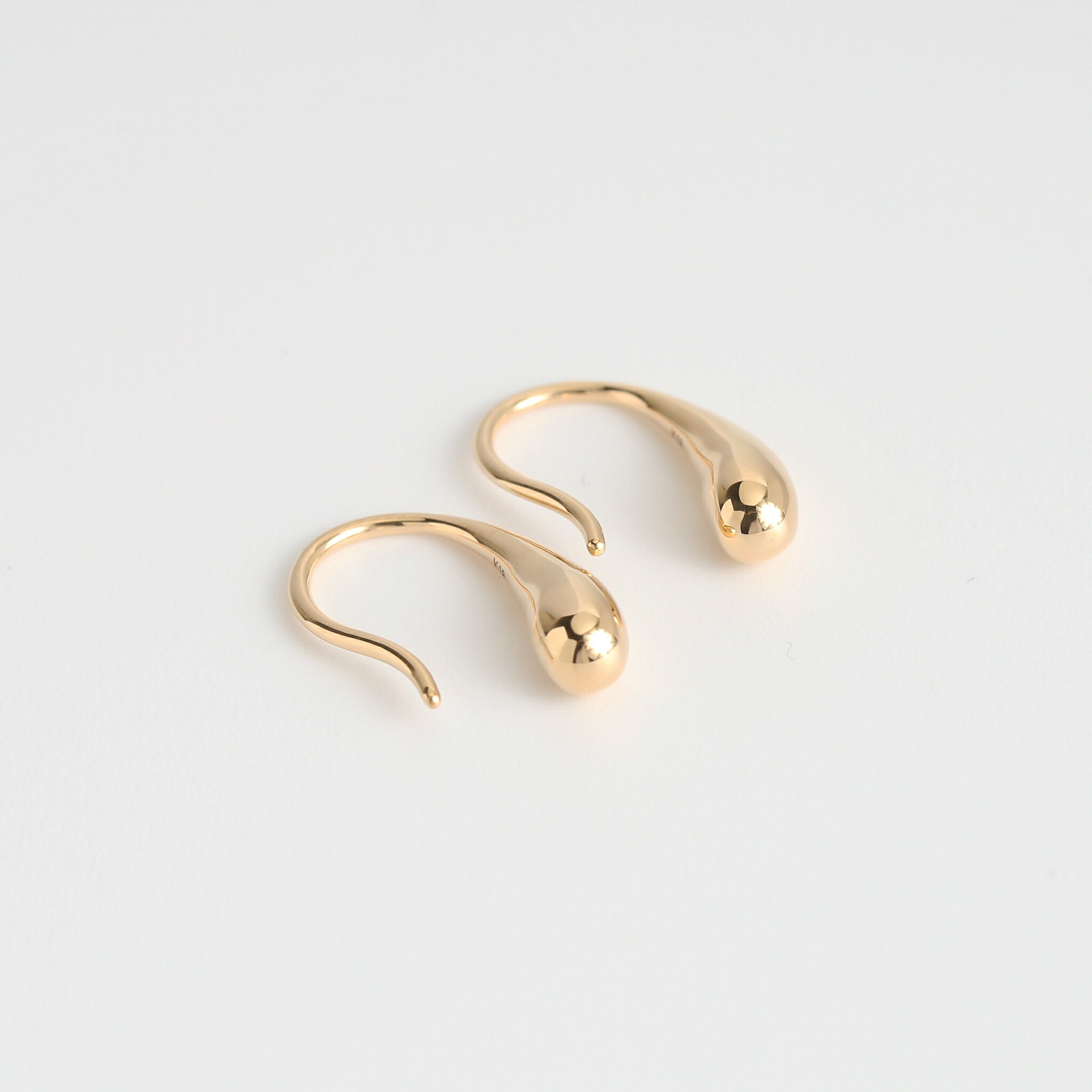 【Drop Hook Pierce】 K10/K18/Pt900 雫 モチーフ 地金 フックピアス ドロップ 10金 10k k10 18金 18k k18 pt900 ゴールド ピンクゴールド ホワイトゴールド プラチナ レディース シンプル 両耳 プレゼント ギフト