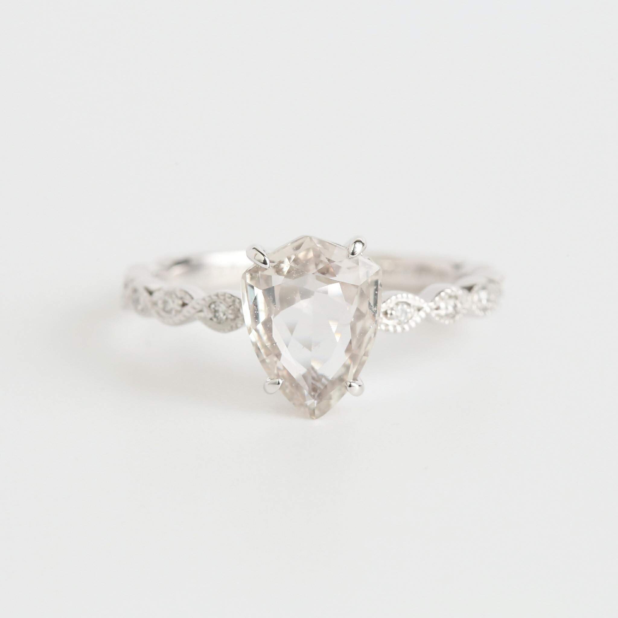 楽天市場】ピンクサファイア（カラット数1.0 ～ 1.99ct）（ジュエリー