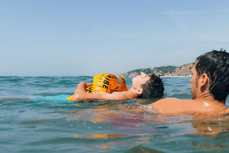 RESTUBE �ʥ쥹���塼�֡� 7682 RESTUBE lifeguard �쥹���塼�� �饤�ե����� �ޥ�󥹥ݡ��� �ե����� �����եƥ����å� ������