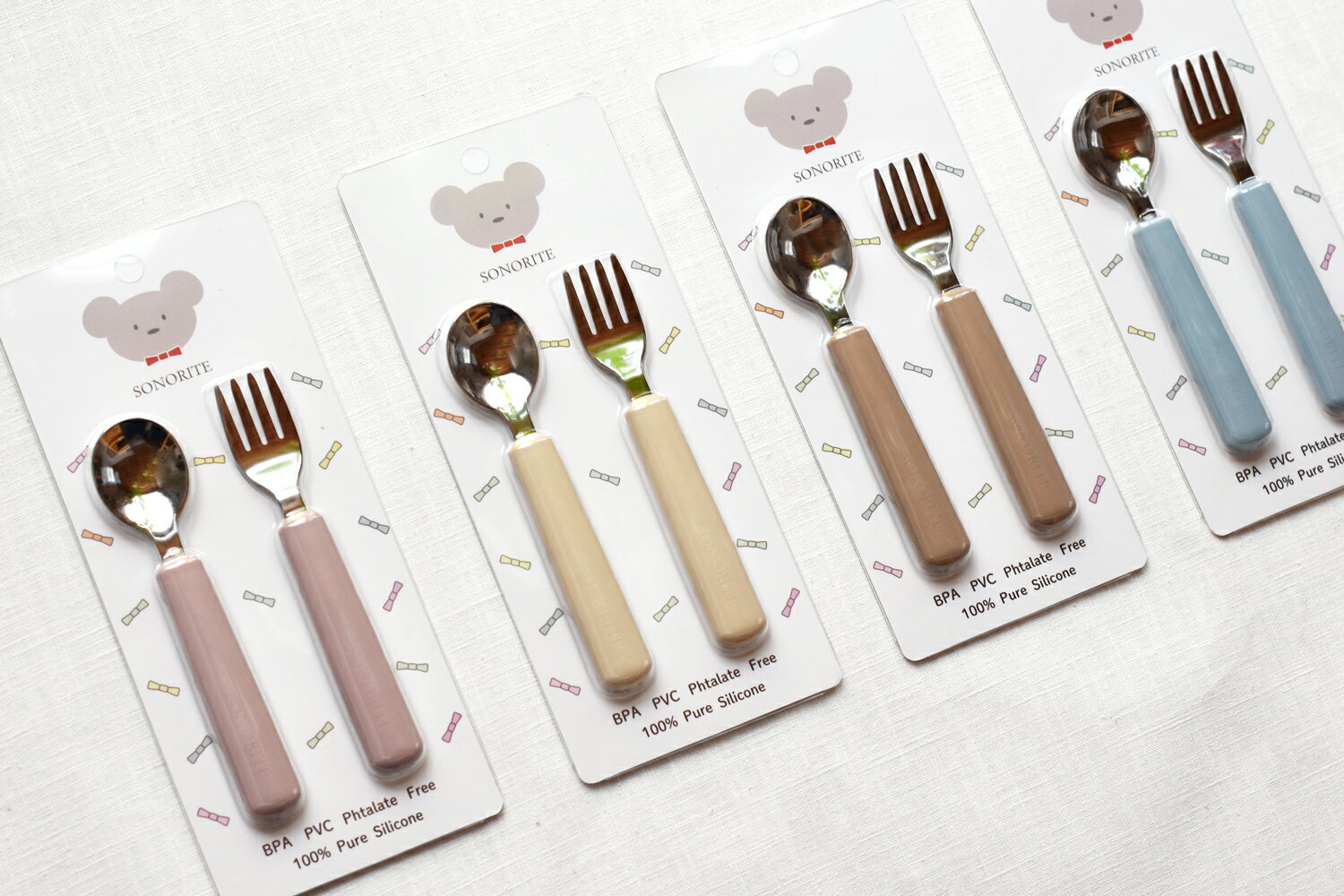 NEW!大人気♪送料無料！キッズのおしゃれなカトラリーセット スプーン＆フォーク 4色 キッズ 食器 誕生 出産祝い 3