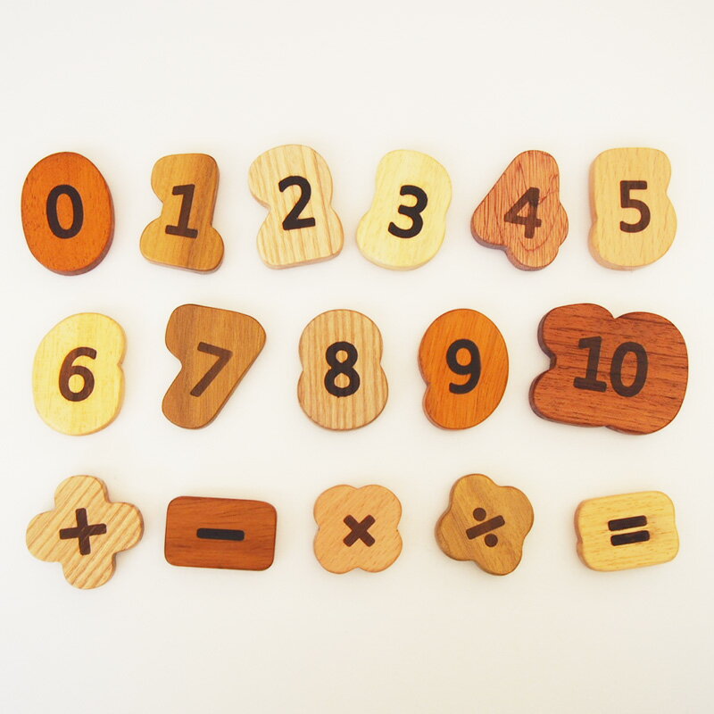 【在庫一掃SALE】 木製 マグネットブロック 数字ブロック 数 学習 磁石 マグネット 計算記号 16個入り 知育玩具 ブロック 木のおもちゃ SOOPSORI スプソリ
