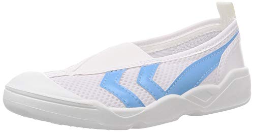 バレエサックス/14.0 cm 2E/バイオTEF01・Size:14.0 cm 2EColor:サックス・パッケージ個数:1・上履き 日本製 撥水 14~28cm 男の子 女の子 キッズ説明 商品紹介 日本製。 「ムーンスター」の、撥水加工を施した三角ゴムタイプの上履きです。 アッパーは「テフロン加工」を施した綿素材を使用していますので、撥水効果と防汚性に優れた仕様になっています。 【日本製】日本国内の工場で、環境に優しい素材を使って作られています。 【テフロン加工】アッパー素材にフッ素加工技術の「テフロン」を施していますので、撥水性・防汚性・撥油性に優れています。 【かかとダブルガード】かかとを保護するカウンター構造と、横ブレを防ぐスタビライザーのダブル構造です。かかと部の剛性が一層高まり、しっかりホールドしますので、着地時の安定性を保ちます。 【アブソレン衝撃吸収】当社独自開発の低反発衝撃吸収素材で、着地時の衝撃を吸収することにより、歩行時の疲れを軽減します。 【サニタイズAg加工】銀の抗菌作用によって臭いの原因となる菌をカットして防臭効果を発揮します。 【軽量設計】重さは、21.0cmで片足約180gです。 ブランド紹介 1873年、足袋づくりからスタートしたムーンスター。 私たちは靴を通してお客さまの快適な人生をサポートする事をめざしています。私たちの会社は、創業期より精品主義を企業運営の基本においています。この精品主義の本質とは、お客さまの喜ぶ靴、満足する靴を創ることです。 私たちは、お客さまにとって真に快適で高品質な靴を提供するために、常にお客さまの声を聞いて、新技術や新素材の研究開発に挑戦しています。私たちは、これからもお客さまに快適な靴を提供していくために挑戦していきます。