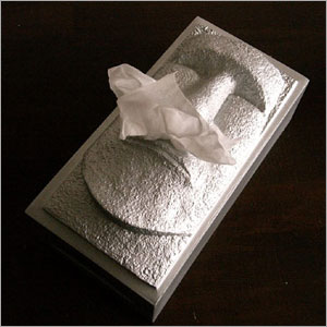 ティッシュケース シルバーモアイ