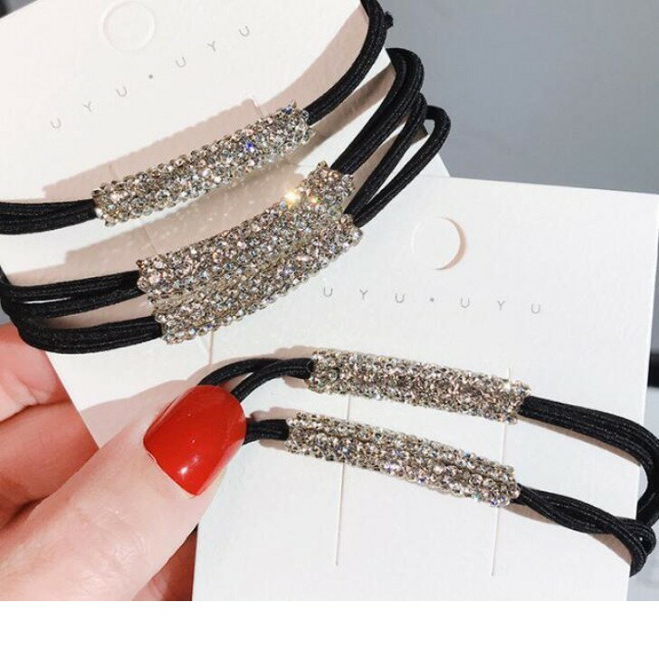 ラインストーンポール2連結びブラックヘアゴム　送料無料　ヘアゴム ポニーフック ヘアカフ 可愛い 大人っぽい レディース ヘアアクセサリー かわいい おしゃれ プレゼント　30代　40代　50代　プレゼント