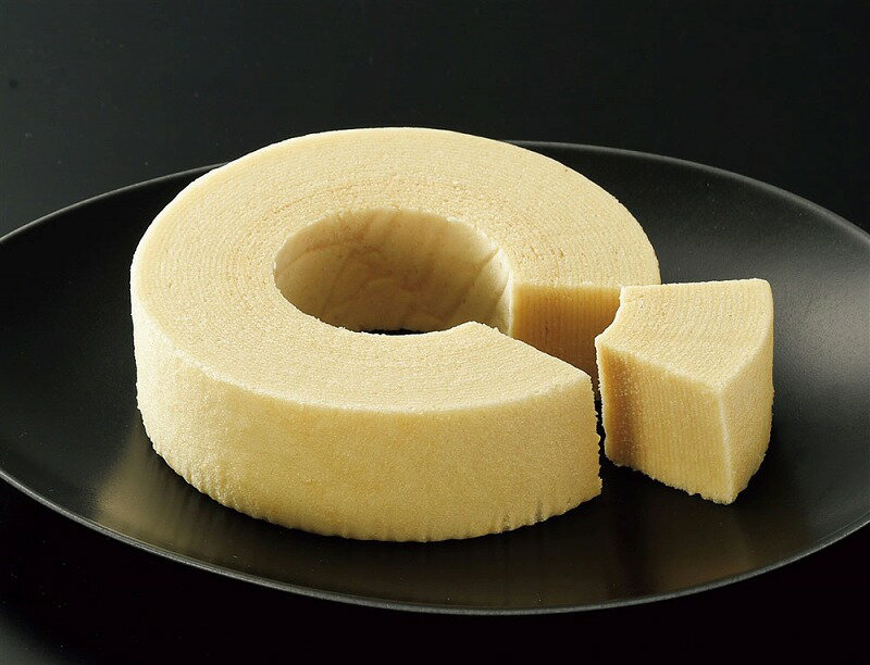 【「浅草 花菓匠」ホワイトバウムクーヘン】ギフト　複数お届け　菓子類