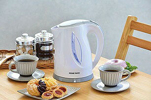 �� ��¥�� �Υ٥�ƥ� ���å���Ĵ������ / �ڡ�HOME SWAN���ŵ����ȥ�1.7L�� �� ����Ź����򲰡��ۥƥ�Υ����ץ󡢼�ǯ��ǰ�ΥΥ٥�ƥ��䥰�å������ ��