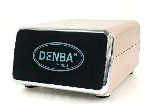 ■商品の状態：中古品 製品仕様 商品名 DENBA Health スタンダードタイプ DENBA-08H-19 中古 保証 本体保証：1年 寸法 W165mm×D190mm×H96mm 重量 2.9kg 定格電圧 AC100V 定格周波数 50-60Hz - - 敷きマット　Bタイプ W60cm×D120cm×H1cm 敷きマット　Cタイプ W120cm×D120cm×H1cm 広告文責 株式会社SOSネットワーク 〒104-0041&#8195;東京都中央区新富1-1-5 0120-43-5215 管理番号 denbaherususuta-1 ・当店はリサイクルショップと買取り専門店を運営しております。 ・出品しています商品はお客様から買取りさせていただいた再流通品になります。 ・使用品（USED品　但し未使用品の表記のあるものは除く）だという事を御理解の上、ご購入ください。 ・到着後個人的主観によるものですので汚れ傷みのクレームに関してのご対応は不可とさせて頂きます。 ※イメージの違い、状態認識の違い等、による返品・キャンセルはご遠慮下さい。 ※中古品の場合、スレやキズ等はご了承ください。 ※中古品・新品に限らず再流通品ですので、完全な新品をご希望のお客様のご購入はご遠慮下さい。 ※お取引に関しましてはノークレーム・ノーリターンでお願い致します。（保証とは別） ※キャンセルはご購入代金の30％をキャンセル料としていただきます。 ※付属の取扱説明書は製造された時期により若干の仕様の違いがある場合がございますが、使用に差し支えございません。 ※当時の取扱説明書が必要な場合は、別料金にてお見積りいたします。 ※保証は日本国内での使用に限ります。 * Warranty is limited to use in Japan. ※製造年数の指定や使用年数の指定は固くお断りしています。 ※商品の到着の即日に、このままのセットでご使用できます。 ※景品表示法第5条第1号の優良誤認表示の禁止により、効能効果や取扱説明書に明記されていないご説明はできかねます。 ※無料保証期間終了後は、有償でのお見積りになります。■商品名：DENBA Health スタンダードタイプ DENBA-08H-19 中古 1台のシステムが生み出す未知の世界br /> 空間を科学する、無限の可能性。 食品の鮮度保持技術を応用した健康マットを開発。 独自の波長により水分子共振いたします。 鮮度保持空間を形成し、健康をサポートいたします。 広範囲360度が電位空間。 空間コントロールによって、電位マットから半径1.5m、直径4~5mの範囲で効果を360度で発揮致します。 独自の技術によりアースを設けず、1極で電場を形成します。 低電位、低周波を可能にした、安全性の追求。 低電位・低周波を発生させる電位マットによりご家族の皆様が安心してご使用頂けます。 空間内で観葉植物や果物など鮮度保持効果がございます。 世界最先端のテクノロジーがご家庭で体感できます。 複数人で同時使用可能に。 スタンダードは、2枚のマットが同時使用可能です。 マットは、寝室用やソファー用や椅子用など2枚セットです。 ご家族の皆さんやペットも一緒にご使用いただけます。 業界最多の実績数。 これまでDENBA技術は世界の大手家電メーカーや大手業務用冷蔵庫メーカー、世界最大手のコンテナ会社など様々なお客様にご採用いただきました。 業界をリードし、新たな常識を作り出します。 世界50カ国以上の国で特許を取得 アースを設けず、1極で空間で電場を形成する、世界のトップ企業が既に採用。 食、健康、医療など様々な分野で応用の研究を進めています。