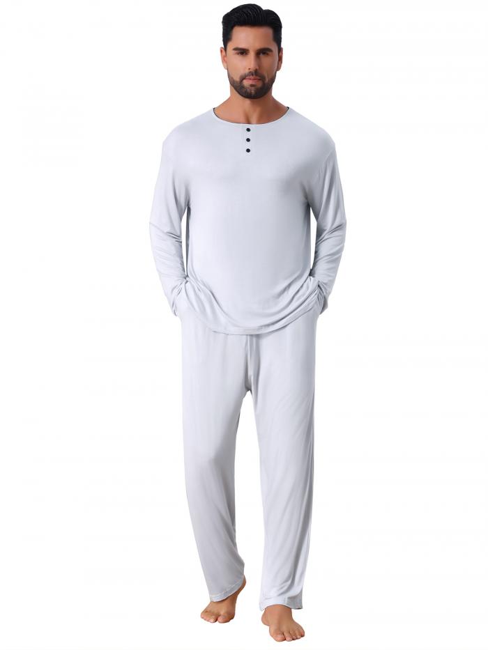 商品詳細 特徴 【属性1】【デザイン】無地のパジャマセットは、クラシックなクルーネックのトップと、サイドポケットが付いた便利なリラックスフィットのパンツが特徴です。【属性2】【カジュアルスタイル】就寝時、のんびりとした週末、または寒い夜に室内でリラックスするのに適しています。【属性3】【用途】軽量な生地で肌触りが柔らかく、ぐっすり眠るのに最適です。【属性4】【モデルサイズ】レギュラーフィット。モデルはLサイズを着用しています (身長: 185cm, 胸囲:108cm、ウエスト: 88cm、ヒップ:102cm、体重: 81kg)。【属性5】【暖かいヒント】洗濯機で洗えます。サイズに関してご不明な点がございましたら、お問い合わせください。【商品説明】パンツには伸縮性のあるウエストゴムが付いており、体にぴったりフィットして快適に着用できます。柔らかい生地なので、寝ているときも、家でくつろいでいるときも、快適に動き回ることができます。無地カラーは、どんな年齢でも似合う、清潔で時代を超越した外観を与えます。 注意書き ■商品の色及びサイズは、撮影状況やPC環境により多少異なって見える場合がございます。 ■サイズは目安です。商品により若干の誤差がございます。 ■メーカーの都合により、商品細部のデザインや素材が予告無く変更される場合がございます。