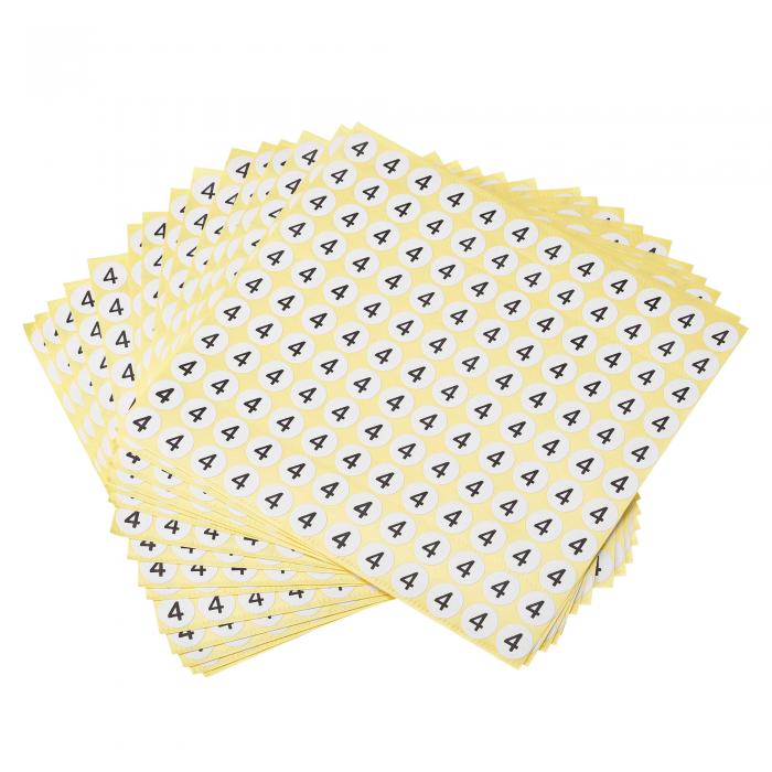 ラウンドナンバーステッカー 番号4 コート紙ラベル 13 mm直径 ブラックワード/ホワイトカラーの背景 15シート1980個