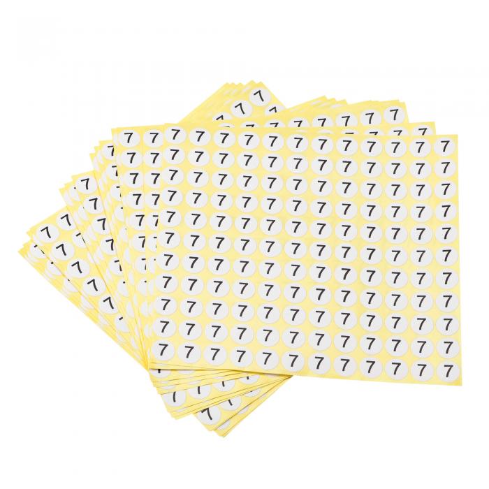 ラウンドナンバーステッカー 番号7 コート紙ラベル 13 mm直径 ブラックワード/ホワイトカラーの背景 15シート1980個